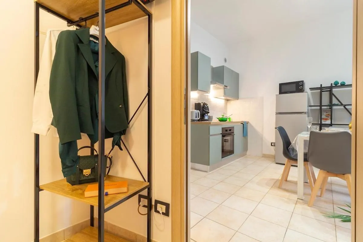 Luxapartment - Park View - Patio - Parking Milan Apartment
