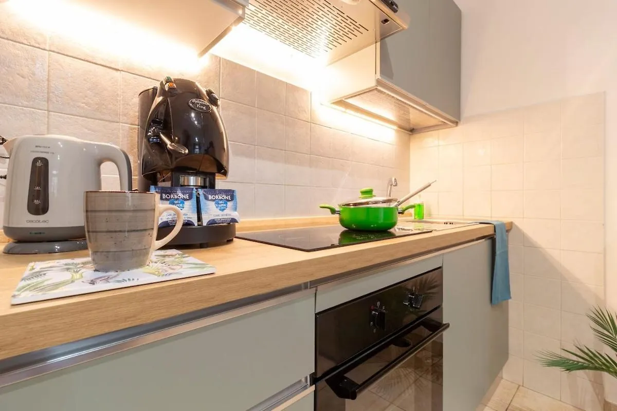 Luxapartment - Park View - Patio - Parking Milan